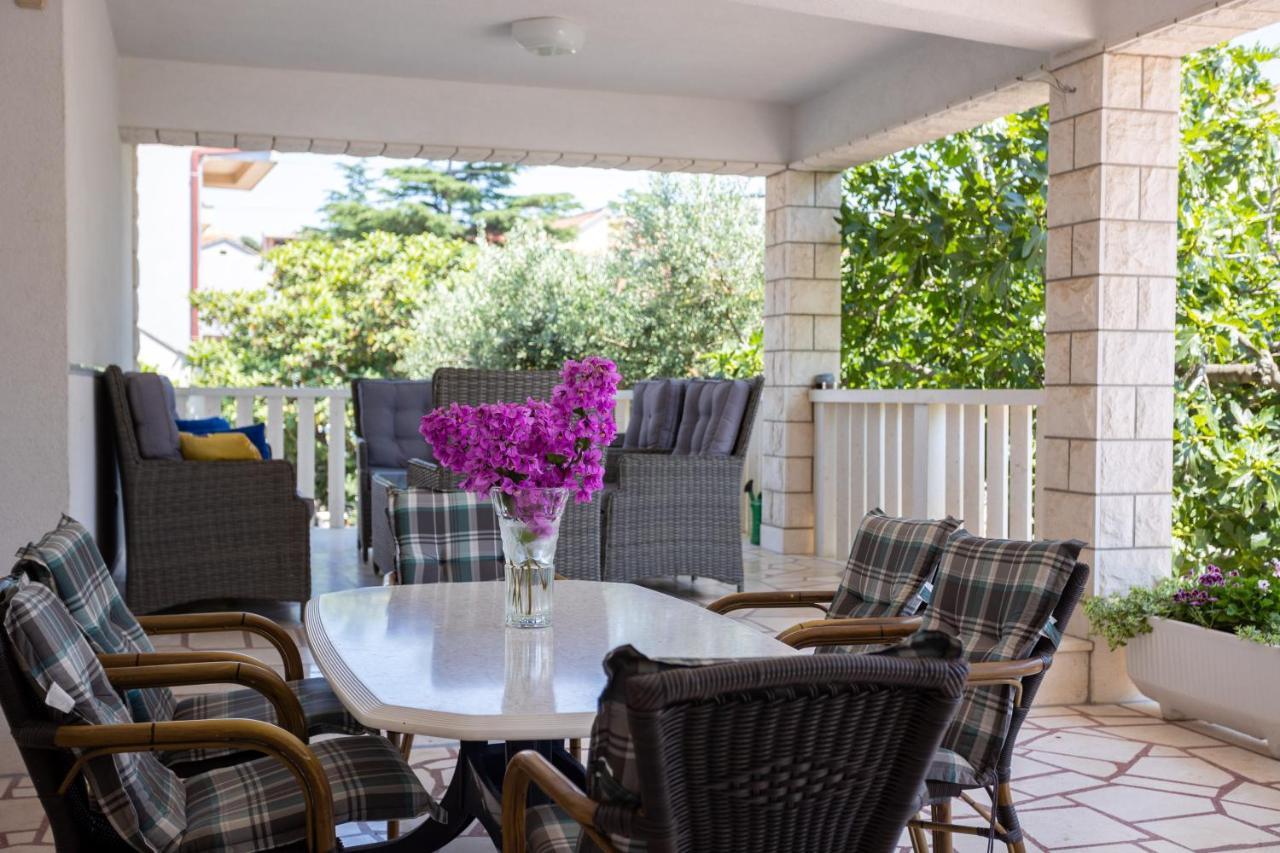 Villa Marina Okrug Gornji Extérieur photo