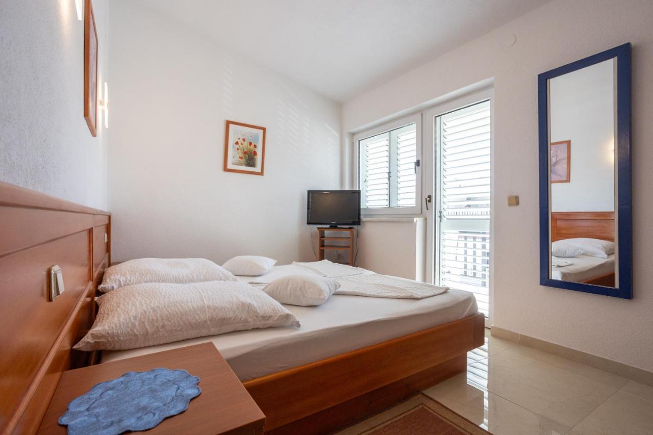Villa Marina Okrug Gornji Chambre photo