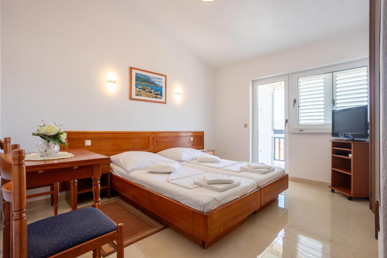 Villa Marina Okrug Gornji Chambre photo