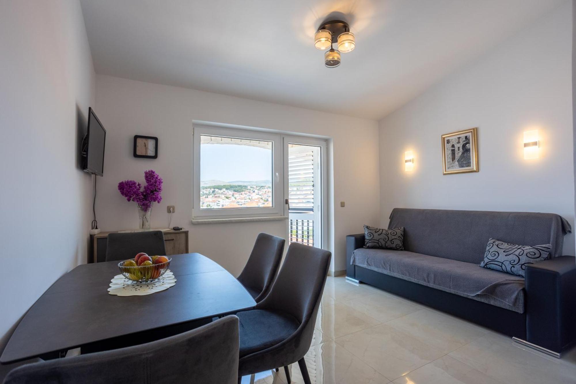 Villa Marina Okrug Gornji Chambre photo