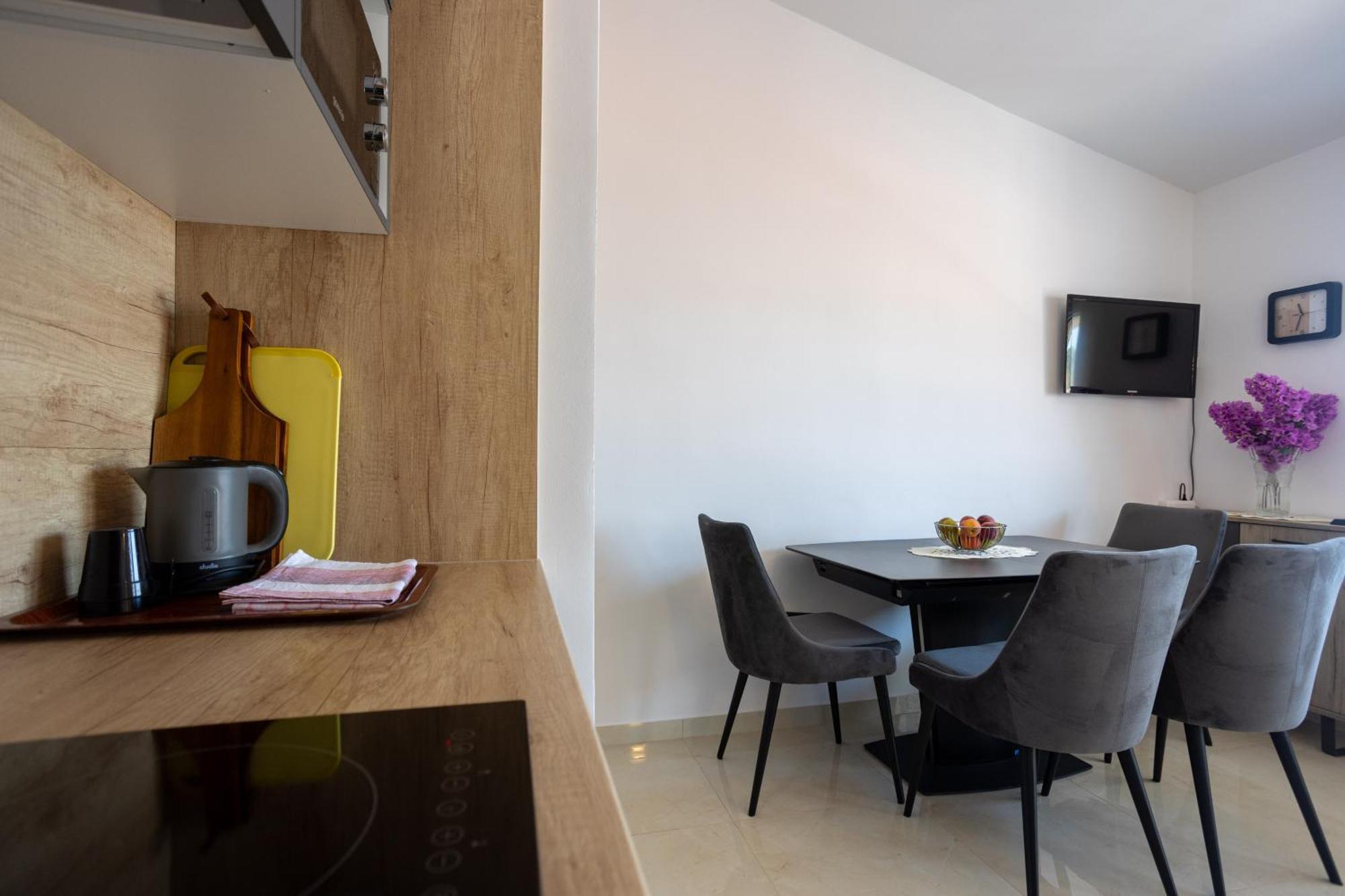 Villa Marina Okrug Gornji Chambre photo