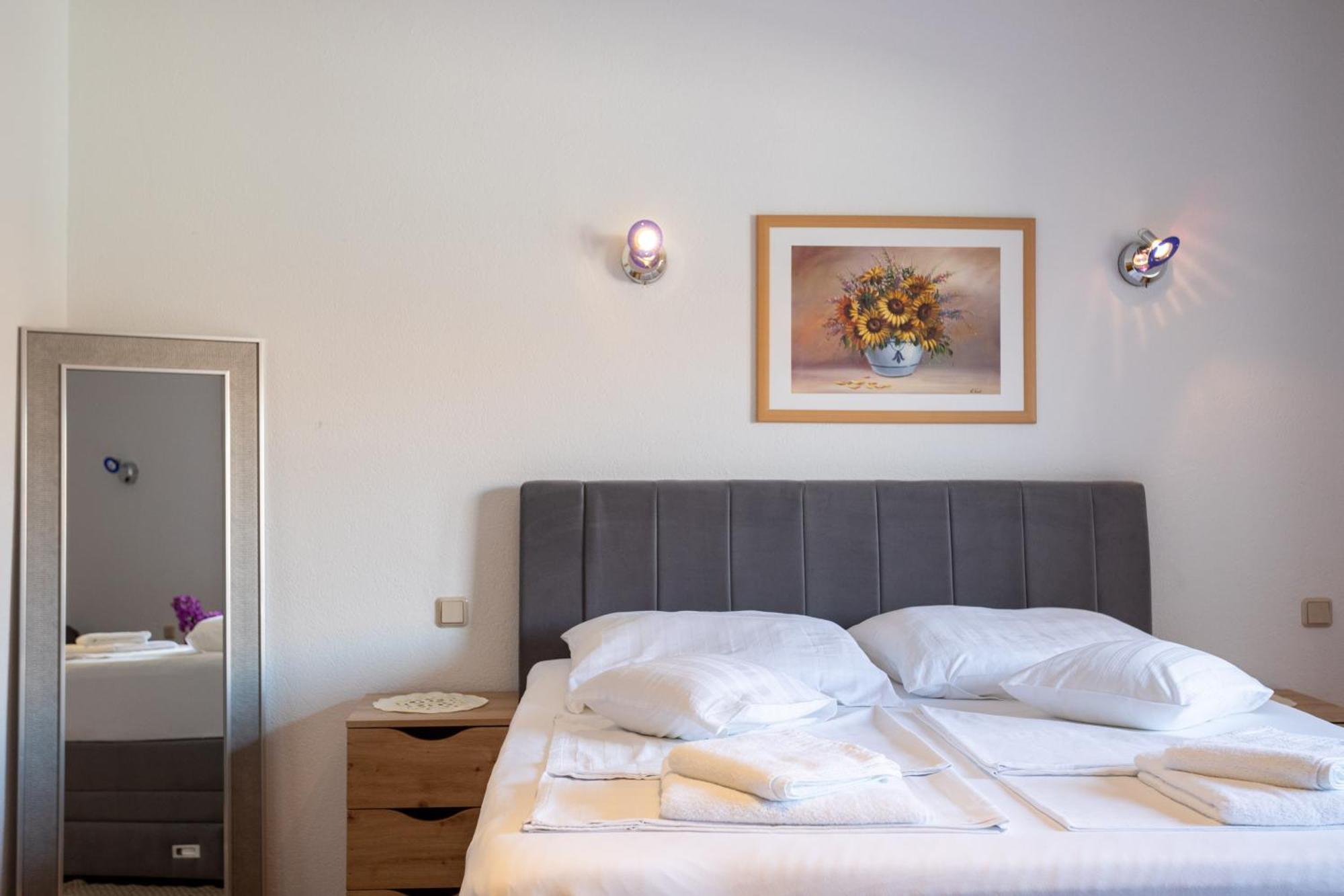 Villa Marina Okrug Gornji Chambre photo