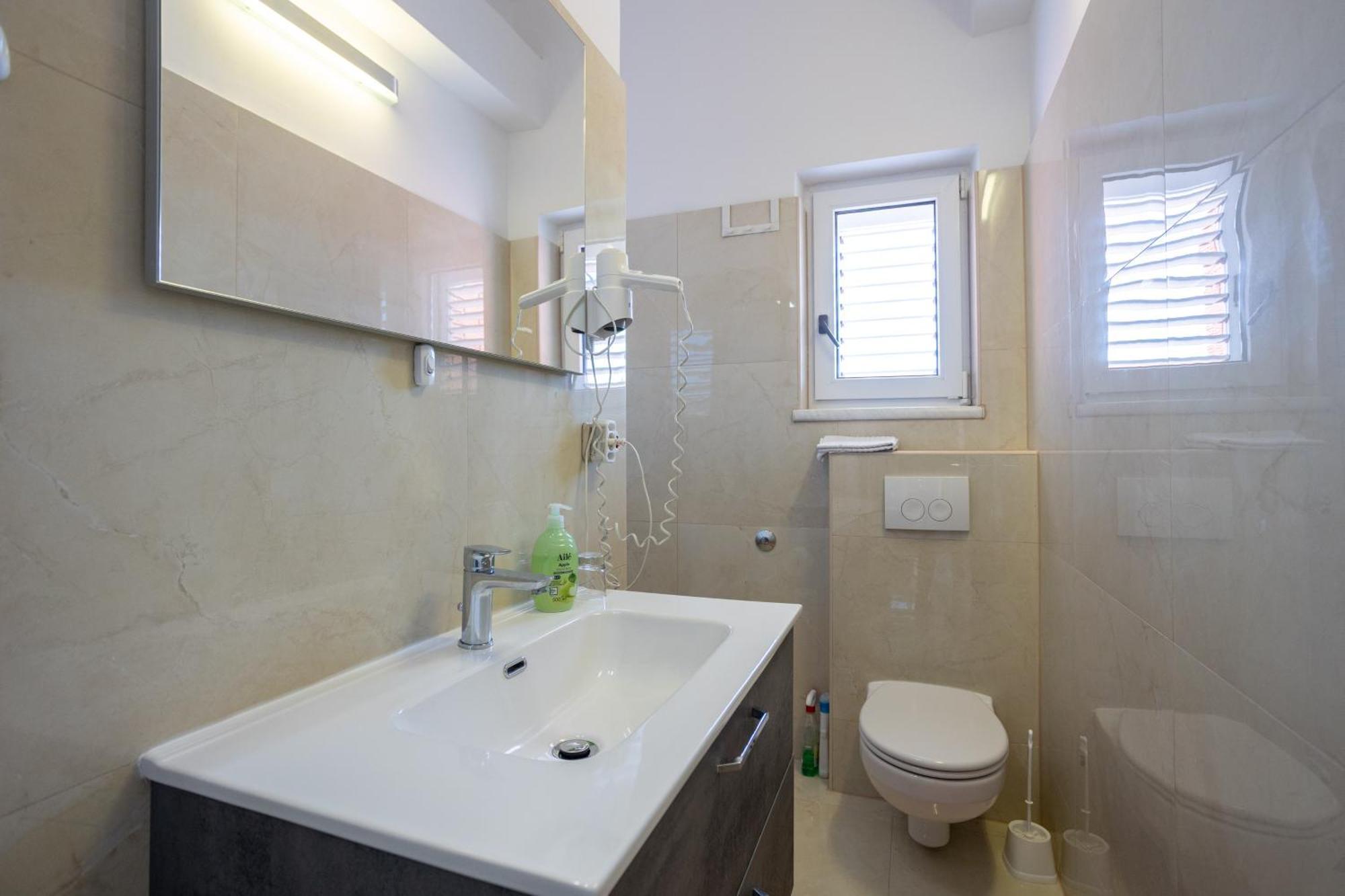 Villa Marina Okrug Gornji Chambre photo